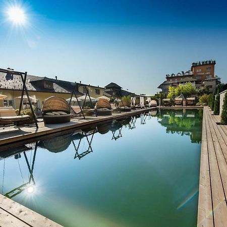 Hotel Winzer Wellness & Kuscheln Sankt Georgen im Attergau Buitenkant foto