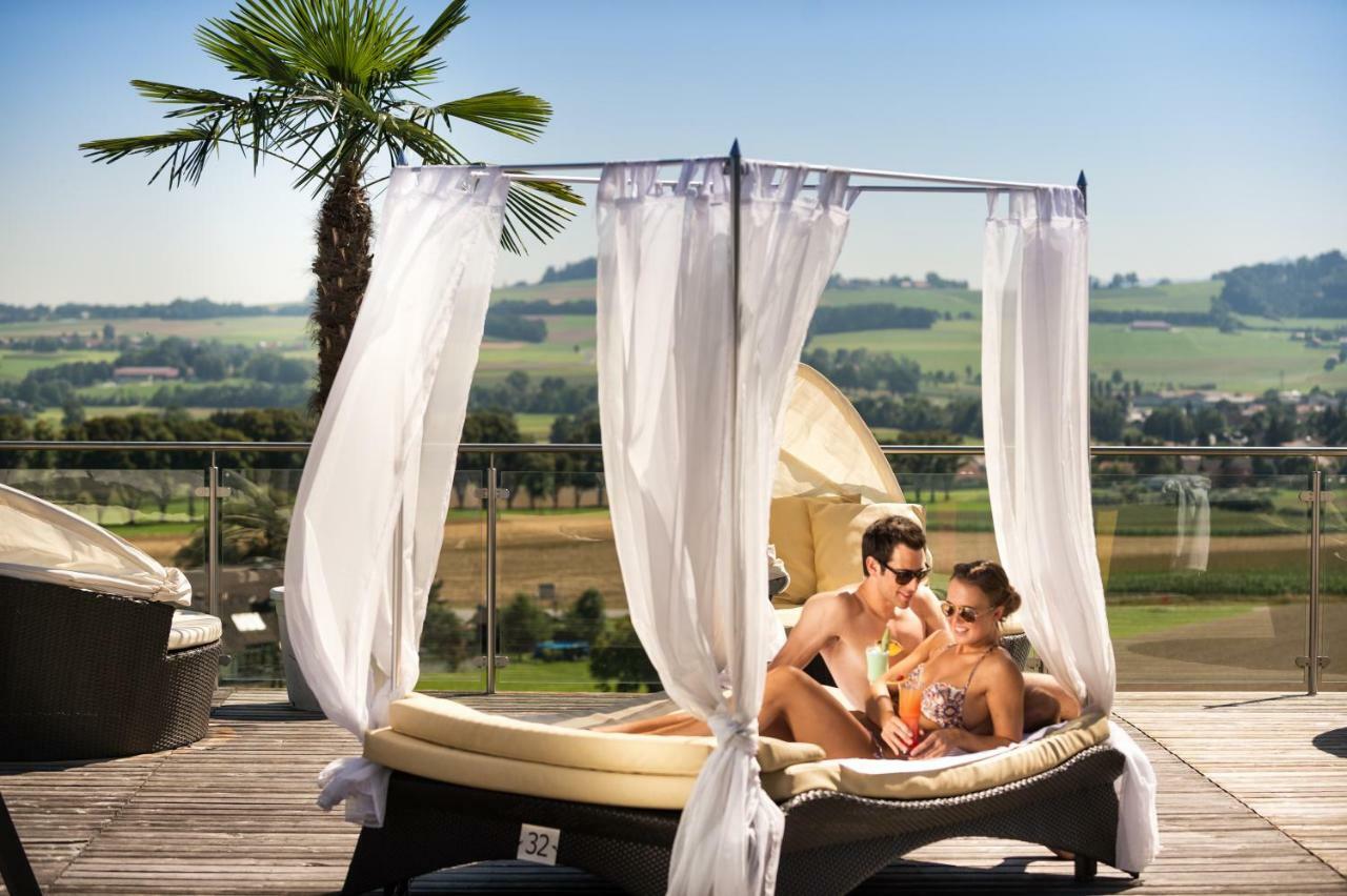 Hotel Winzer Wellness & Kuscheln Sankt Georgen im Attergau Buitenkant foto